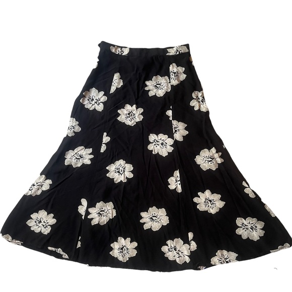 Vintage Dresses & Skirts - Vintage Black Floral Maxi Skirt size 10 size Small Medium